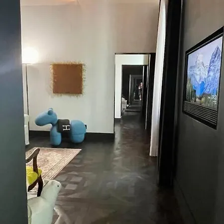 Designer Luxury Loft In The Heart Of Center Apartment *